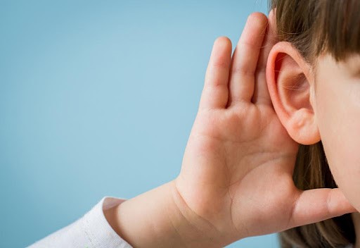 عوارض تأخیر در تشخیص کم شنوایی